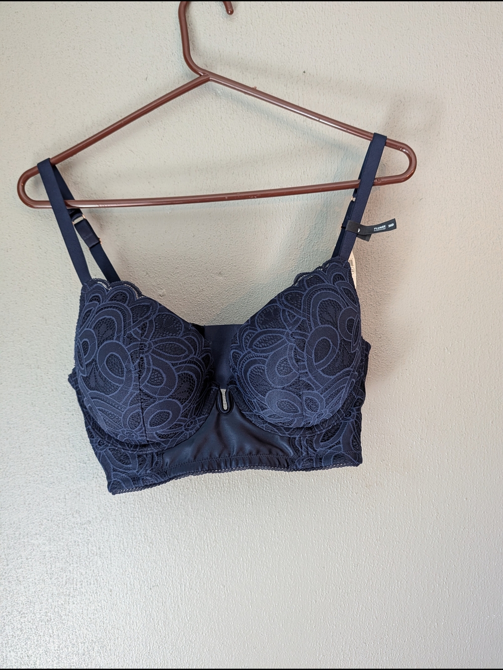 aerie Navy Lace Plunge  Bra With Underwire 36D